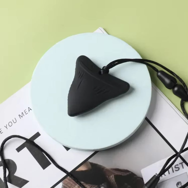 Kids Sensory Chew Necklace Brick Chewy Kids Silicone Triangle Fangs Toys Silicone Teeth for Children with Autism