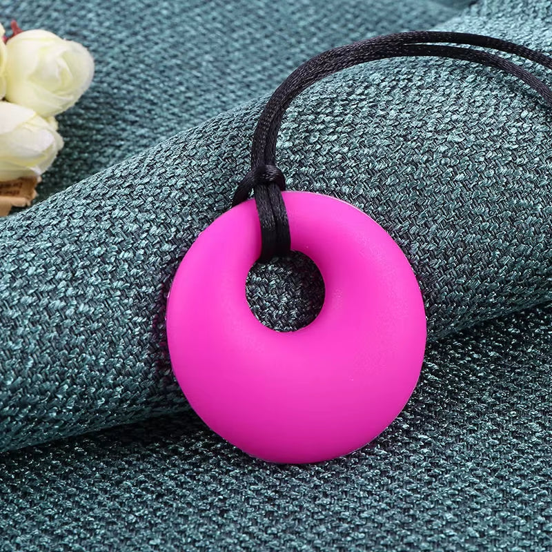 Silicone Chew Pendant Sensory Teether Necklace Kids Silicone Chewy Toys Bite and Chew Baby Care BPA Free Beads